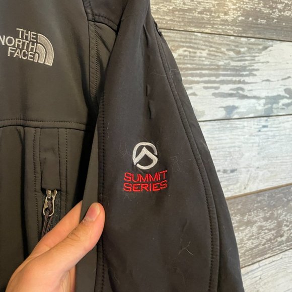 The North Face Summit Series Windstopper Soft Shell Winter Fleece Jacket - Picture 3 of 7